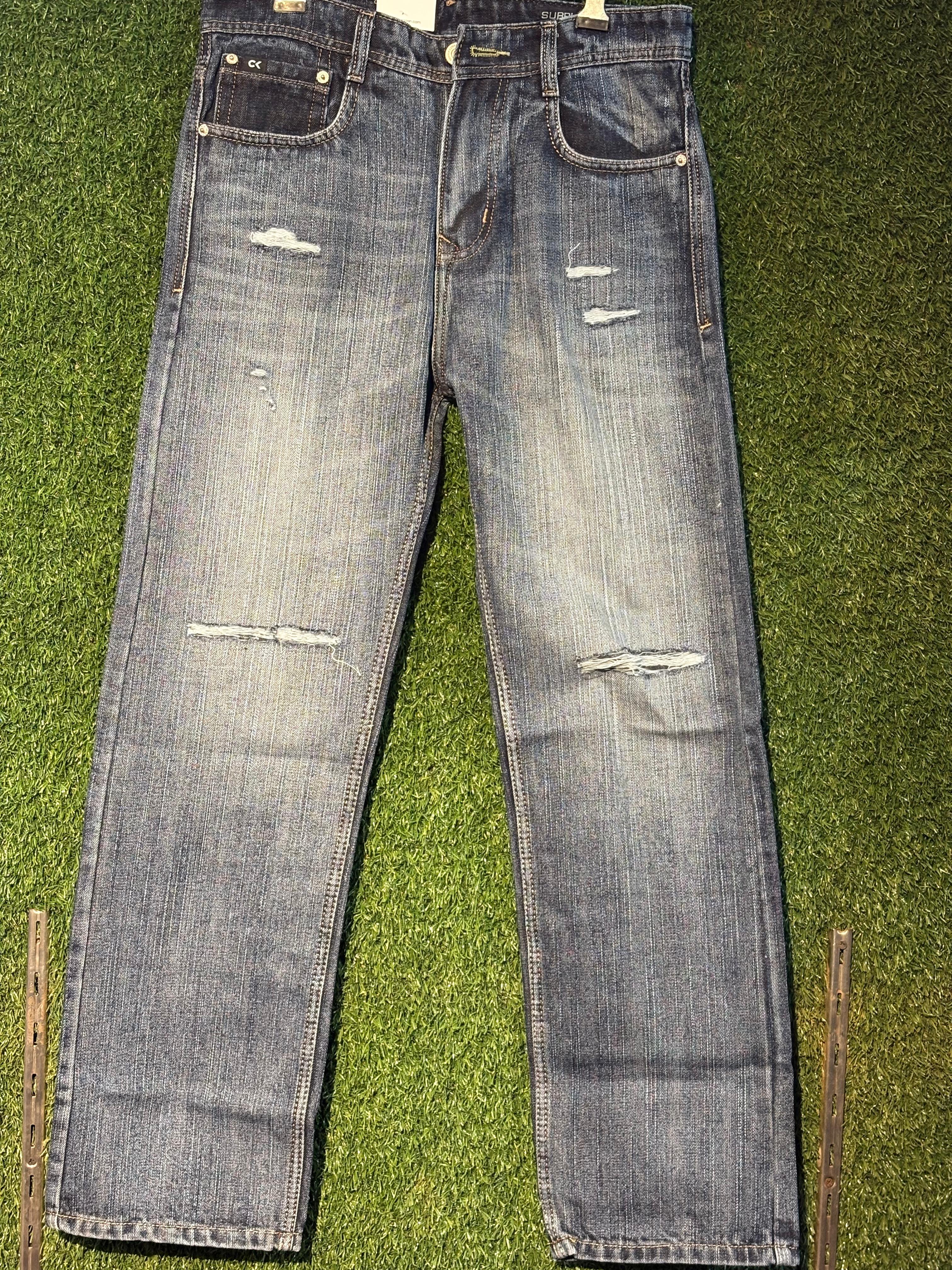 Transform Your Wardrobe with the Perfect Pair of Denim Jeans