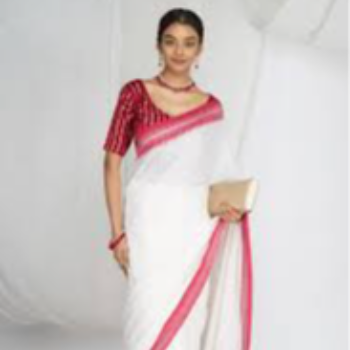 Embrace Elegance: How Shalini Found Confidence in a Saree