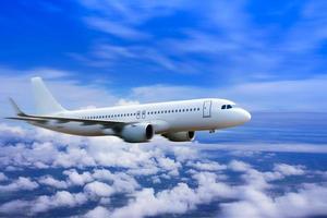How Digital Flight Booking Transforms Travel for Indian Professionals