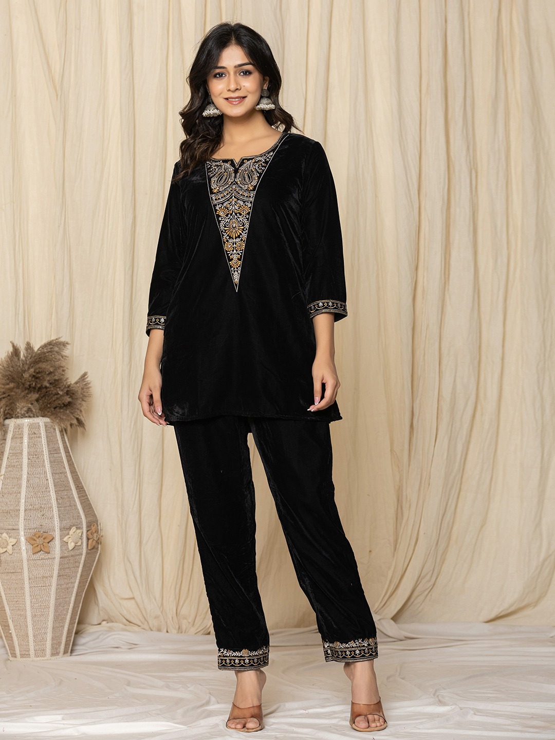 Unlock the Elegance: Velvet Coord Set in Black – A Fashion Revolution for Women