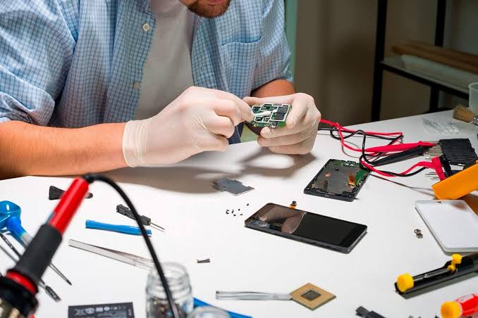 Unlocking the Power of Mobile Repair: A Game-Changer for Aurangabad Residents