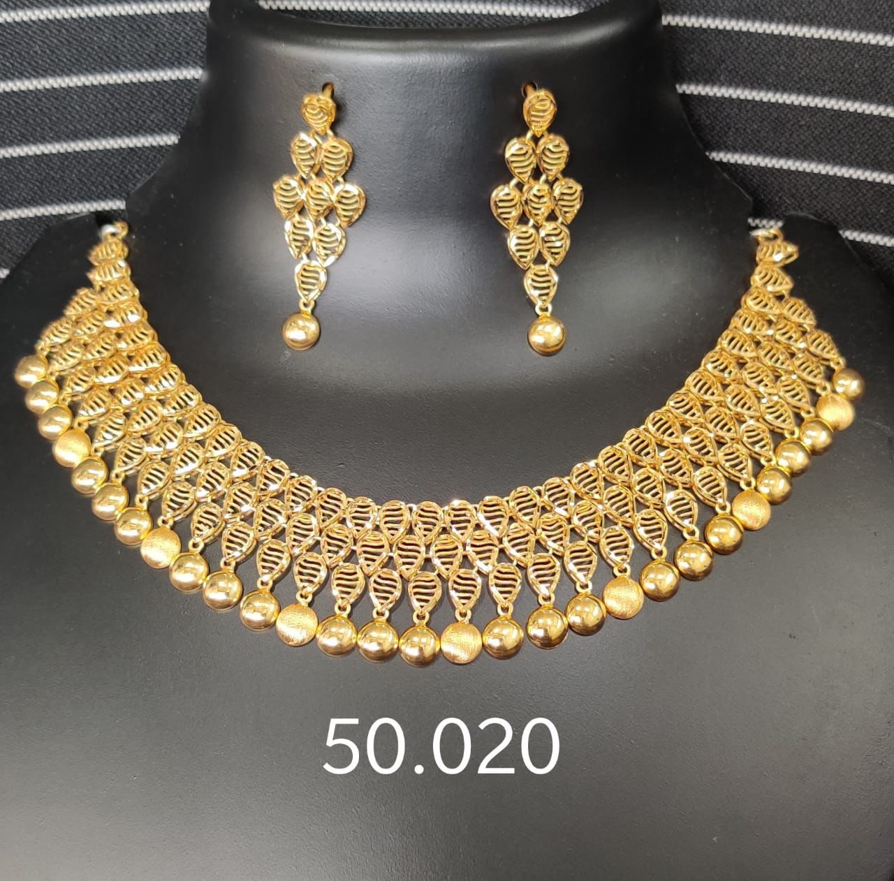The Golden Heirloom: Rekindling Traditions with Nakoda Jewel Park’s Gold Necklace