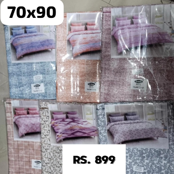 Embrace Warmth and Comfort: The Perfect Blanket for Indian Winters