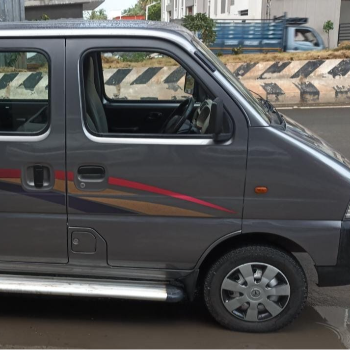 Discover the Perfect Ride: How Manoj Tours and Travels Transforms Journeys for Big Families
