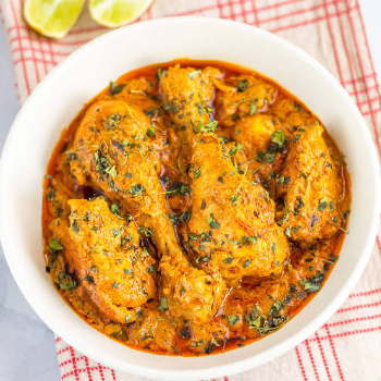 Savoring Tradition: How Akbari Chicken Qtr Satisfies the Modern Indian Palate