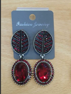 Discover the Perfect Blend of Tradition and Glamour with Rhinestone Red Jewel Earrings