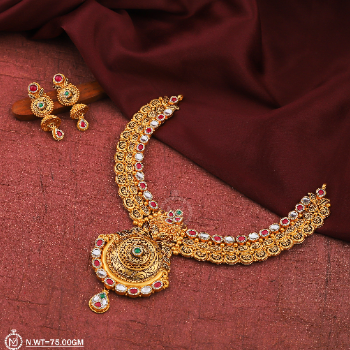 Embrace Elegance: How Shree Rang Jewellers Transformed Priya's Special Day