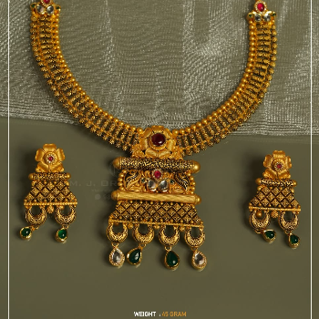 The Perfect Gift: Elevate Your Elegance with Shree Rang Jewellers
