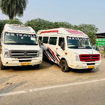 Exploring India in Comfort: The 20-Seater Force Tempo Traveller Story