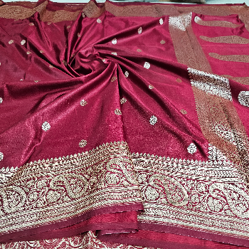 Embracing Tradition: How M.D. Sarees Solves Modern Wardrobe Dilemmas