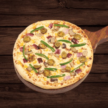 Savoring Comfort: How La Pino'z Pesto Basil Veg Pizza Brings Families Together