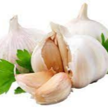 Rekha's Culinary Secret: The Magic of Fresh Garlic