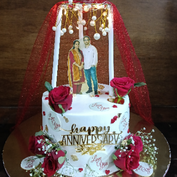 7 LAYERS - Celebrating Milestones with Sweet Memories: The Story of a Chocolate Anniversary Cake in Mumbai