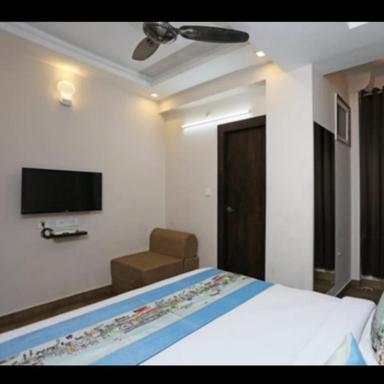 PURANMAL CHAUHAN - Escape the Chaos: How Air-Conditioned Rooms with TV and Wi-Fi Transform Indian Living in Kota