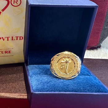A Golden Ode to Devotion: The Divine Maa Tribute Gold Signet Ring