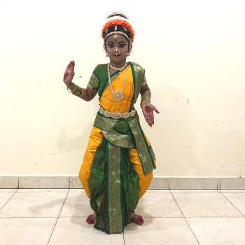 Transforming the Stage: How Classical Dance Makeup Elevates Performance and Confidence