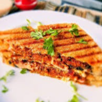 RAVI KUMAR - Savor the Simplicity: Aloo Tikki Sandwich, the Heart of Indian Street Food in Ballabgarh