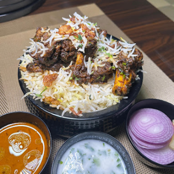 HYDERABAD DUM BIRYANIWALA - The Mutton Biryani That Fulfills the Soul of Every Hyderabad Food Lover in Pune