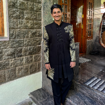 DIVA - Embrace Elegance: How Indo-Western Fashion Solves Modern Wardrobe Woes in Delhi