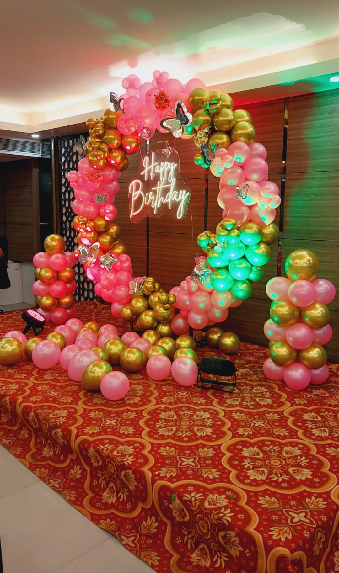 Zinnia Zahara - Transform Your Celebrations with Balloon Decorations: Meet Ananya, Our Party Maestro in Pune