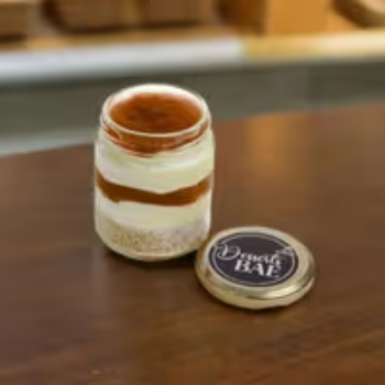 Savoring Happiness: How Mango Cheese Jar Cake Solved Anjali’s Sweet Dilemma
