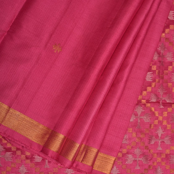 LAKSHMI GAYATRI CHENETHA VASTRALAYAM - The Elegance of Tradition: How Uppadam Jamdani Sarees Bring Grace to Every Occasion in KAKINADA