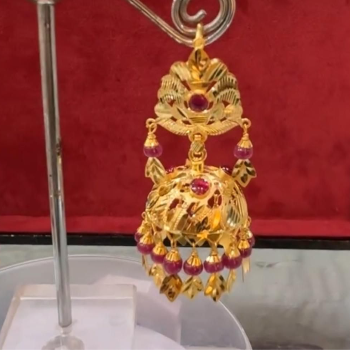 Embrace Elegance with Kanta Jhumki: The Perfect Jewel for Every Occasion