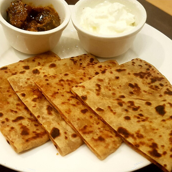 UTSAV RESTAURANTS - Savoring Tradition: How Utsav Paratha Transforms Dining Experiences in Pune
