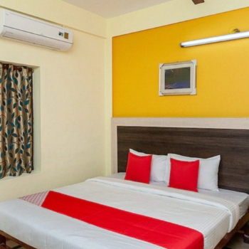 AMMAYI AND SIVA SAKTHI GROUP OF HOTELS - Discover Tranquility: How Deluxe Rooms Transform Your Stay into a Relaxing Oasis in Tiruvannamalai