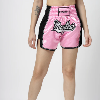 ONE FITNESS STUDIO - Empowering Women in Muay Thai: The Perfect Boxing Shorts for Every Fighter in Bengaluru
