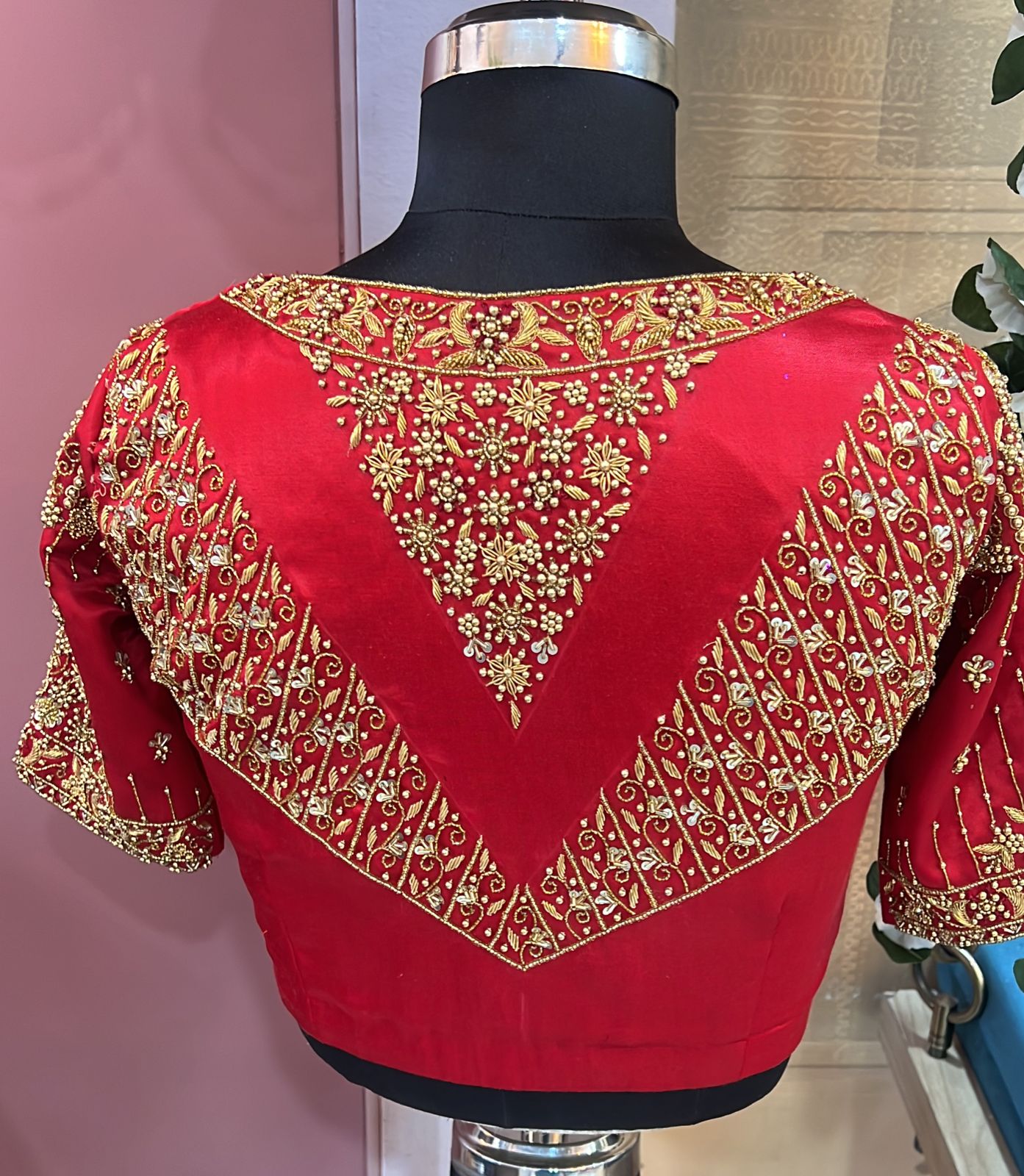 truptiFASHION - Transform Your Wardrobe: The Perfect Solution for Every Indian Woman's Saree Blouse Needs in Pune
