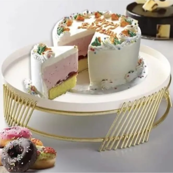 Elevate Your Celebrations with the Perfect Cake Stand: A Story of Elegance and Functionality