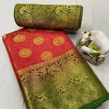 LAKSHMI GAYATRI CHENETHA VASTRALAYAM - Embracing Tradition with Fashion Silk: The Modern Indian Woman's Choice in KAKINADA