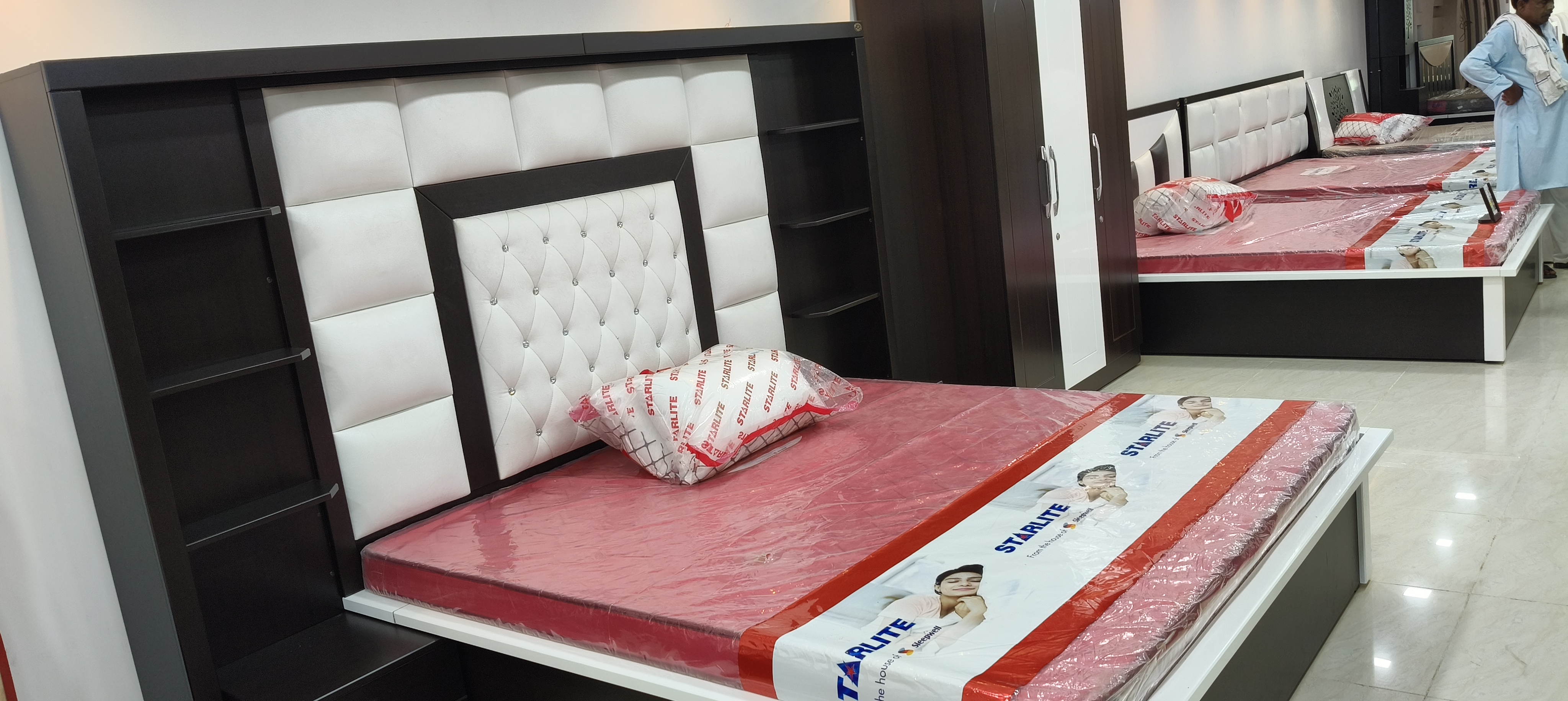 Transform Your Living Space with the Perfect Blend of Style and Functionality