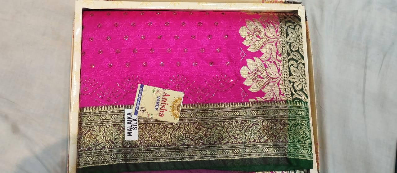 GAJENDRA YADAV - Embrace Elegance with Anvi Fashion Sarees: A Story of Tradition and Modernity in MADHUPUR JHA