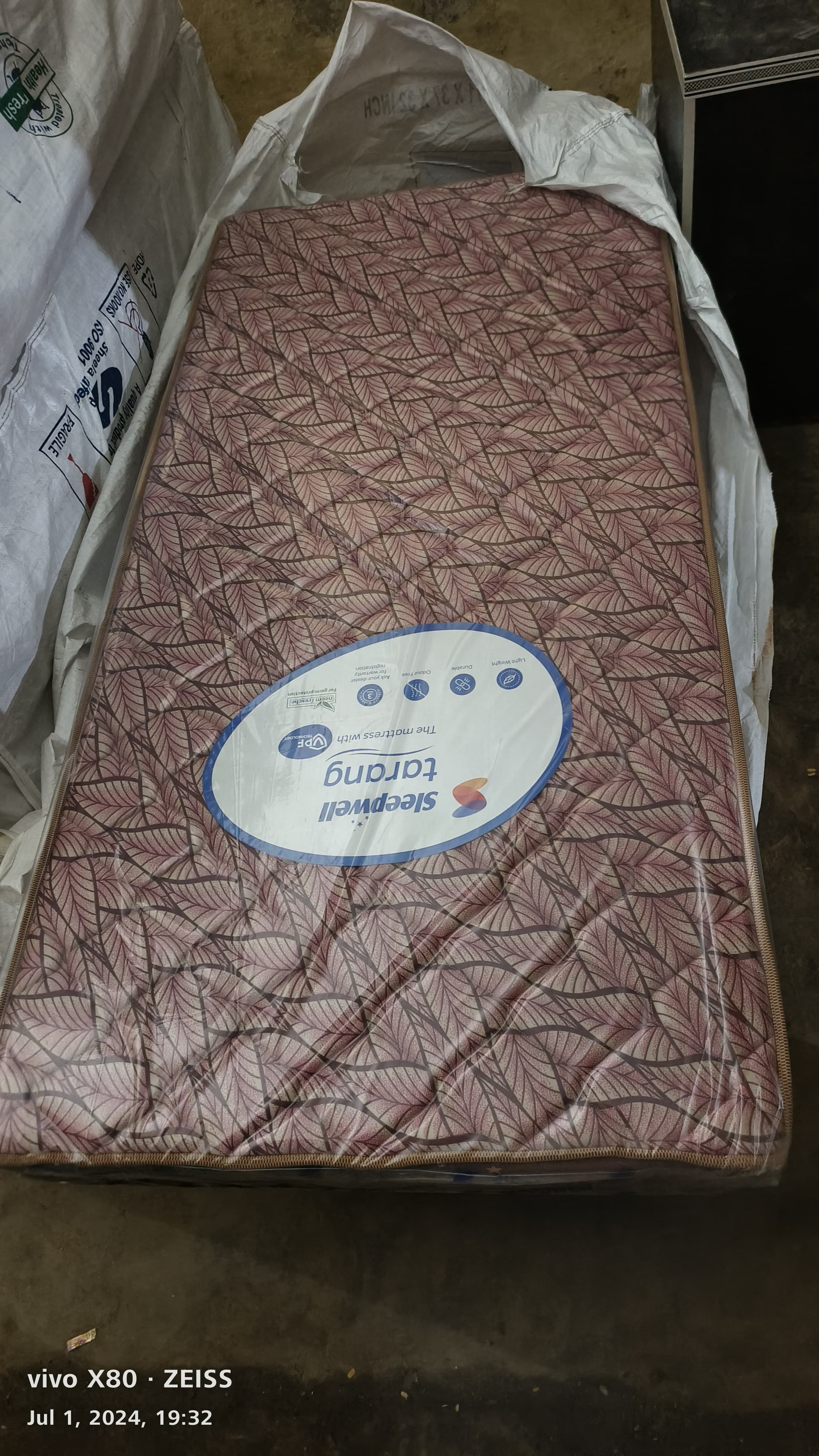 SHRI SHUBHAM TRADERS - Embracing Comfort: How Sleepwell Mattress Transforms Lives in BANDA