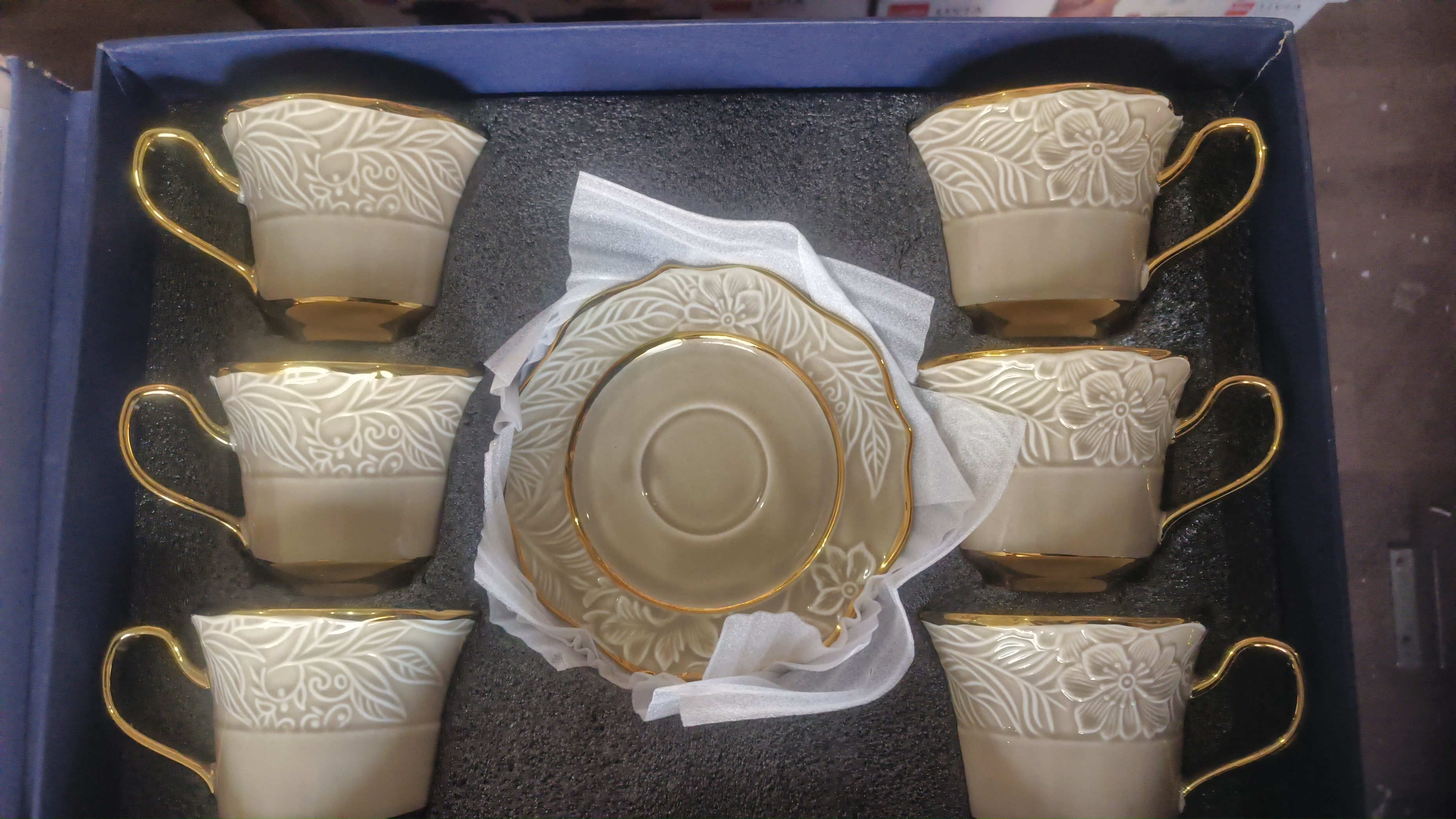 How the Cup Saucer Ababeel Set Elevates Tea Time