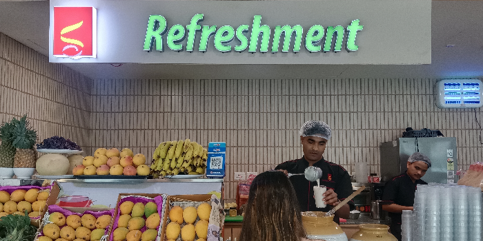 Refreshment - Refreshment in MUMBAI