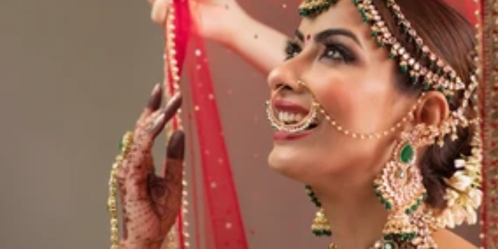 MANASVI NAILS AND MAKEUP STUDIO - MANASVI NAILS AND MAKEUP STUDIO in Ujjain