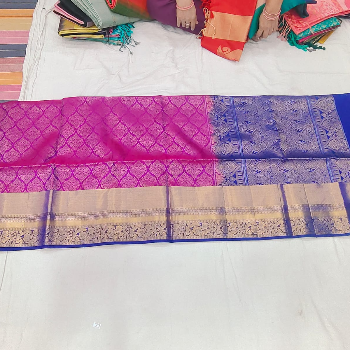 SRI LAKSHMI VENKATESHWARA SILKS - Gallery in Secunderabad