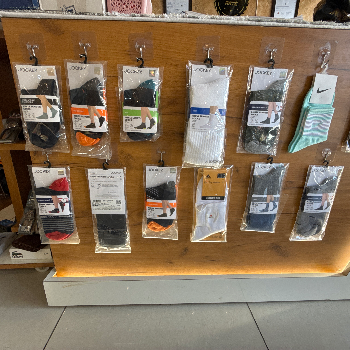 SNEAKER HUB - Gallery in Bathinda