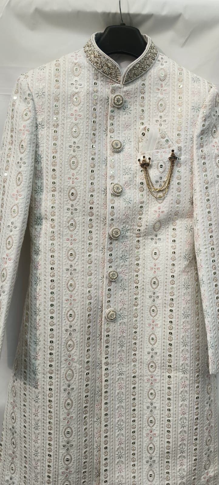 AADI STORES - Gallery