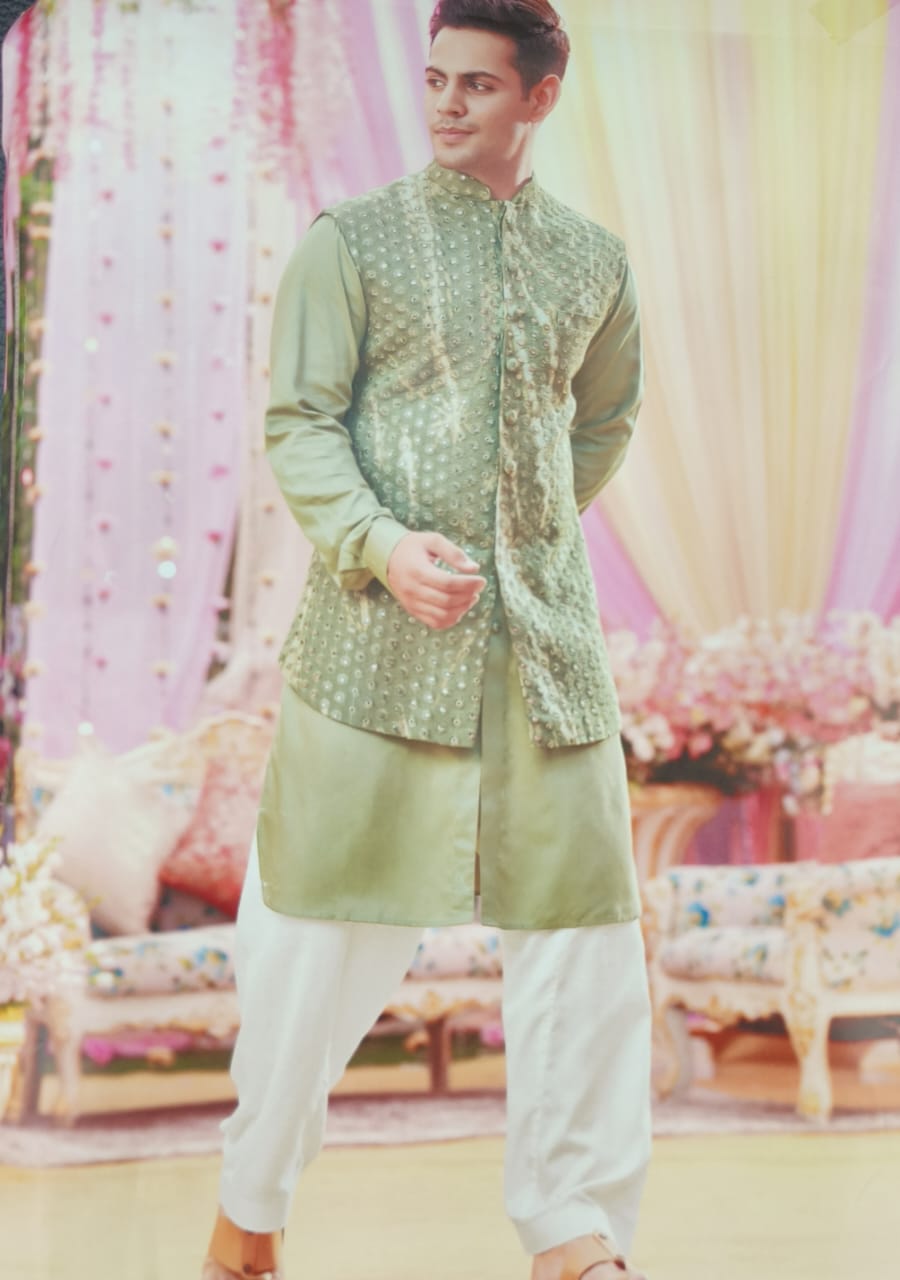 AADI STORES - Gallery
