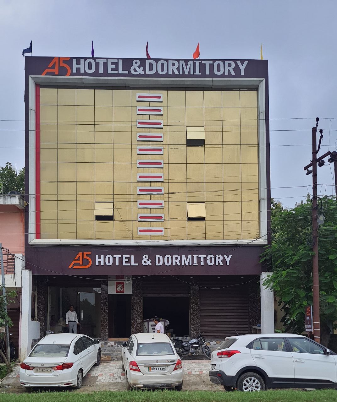 A5 Hotel And Dormitory - Gallery in GORAKHPUR