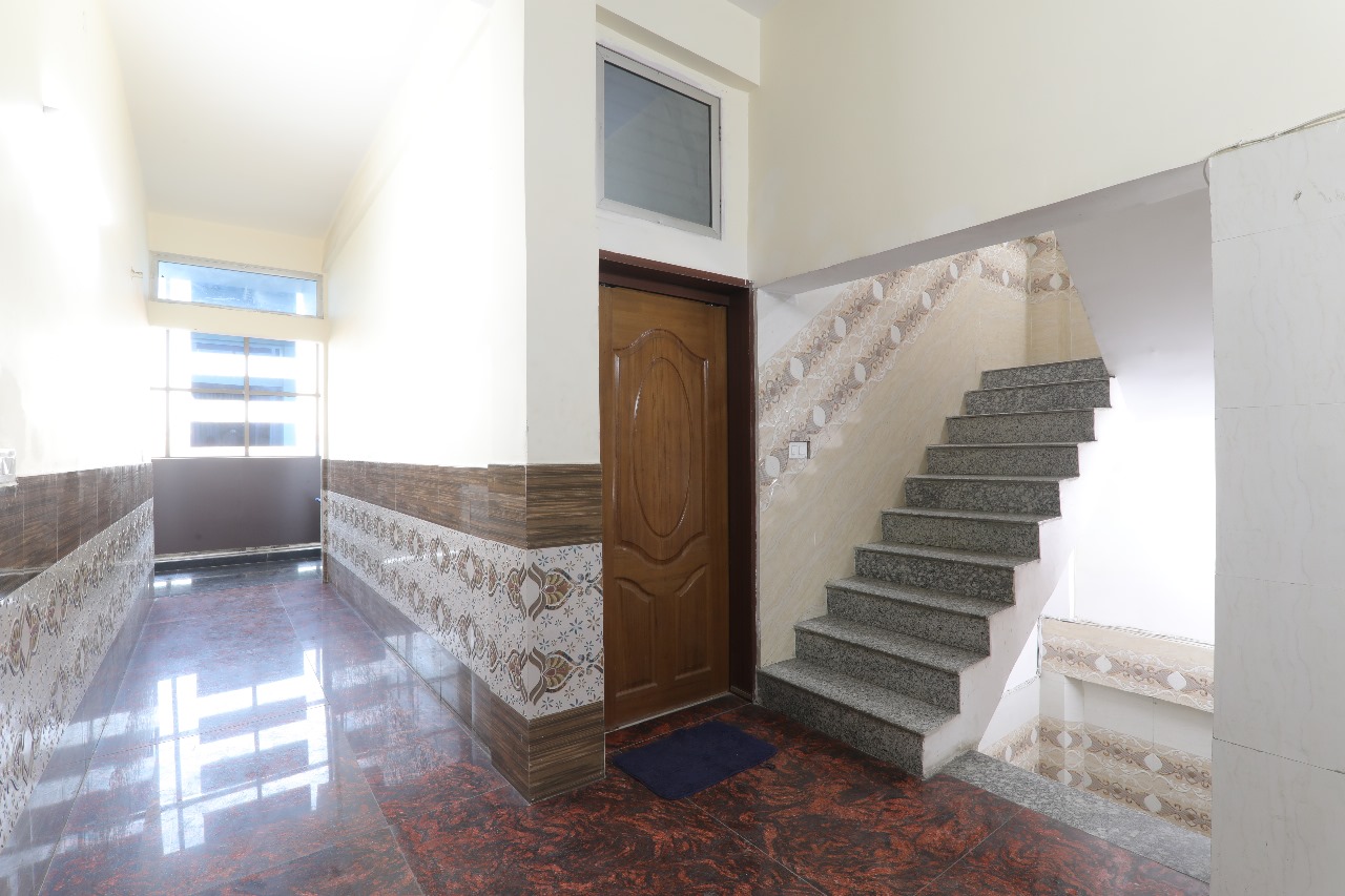 A5 Hotel And Dormitory - Gallery in GORAKHPUR
