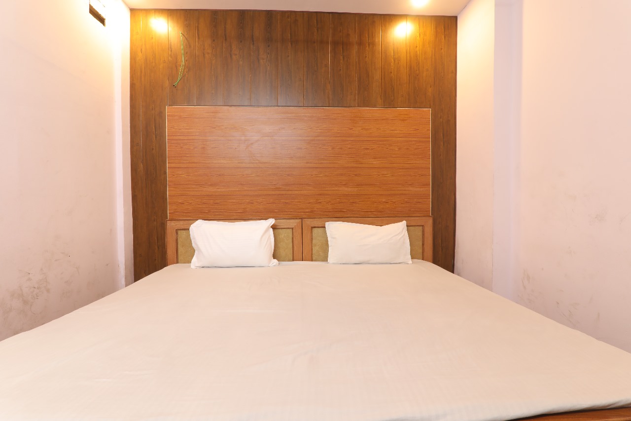 A5 Hotel And Dormitory - Gallery in GORAKHPUR