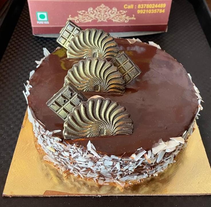 LOVE BITES CAKES N CAFE - Gallery in Pune