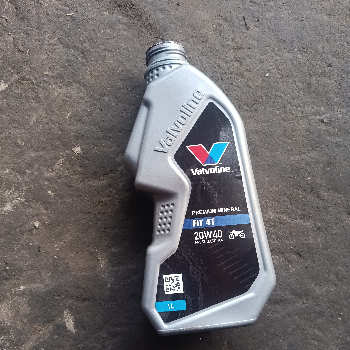 Valvoline High Performance Engine Oil