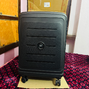 VIP Luggage Trolly Medium Size Travel Bag displayed in Patna, showcasing its stylish design and functionality. - Image 1