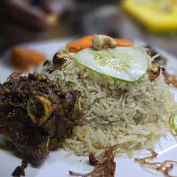 LATHA THE MULTICUISINE FAMILY RESTAURANT - Yemeni Mandi Biryani Family Pack Feast Platter in Kalpakkam